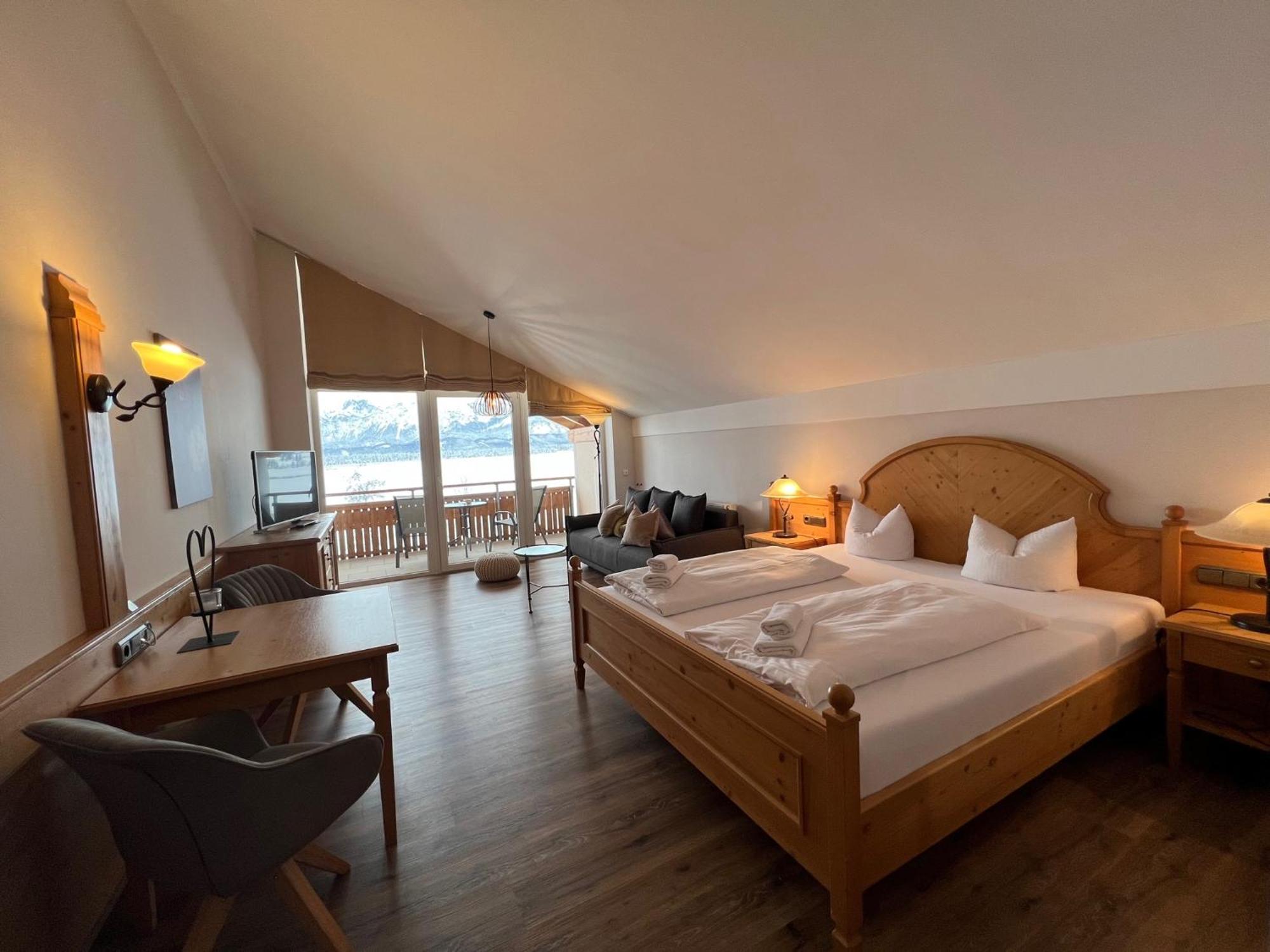 Fischer Am Hotel 3*